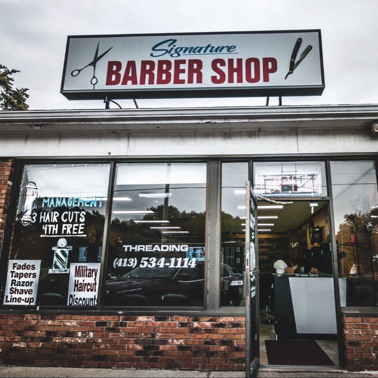 Signature Cuts 413 storefront